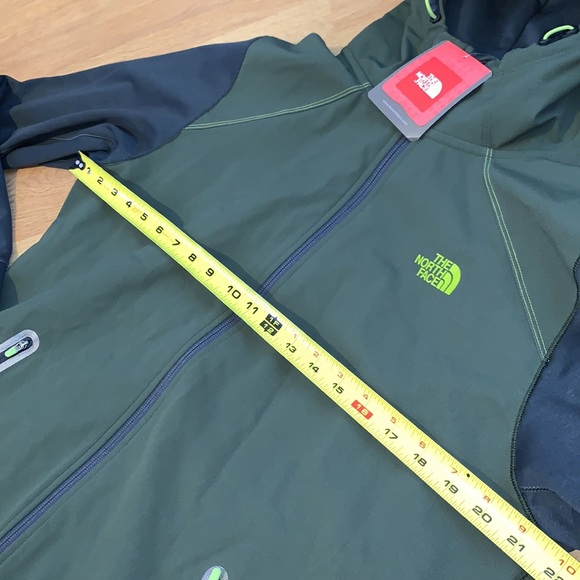 north face kilowatt varsity jacket